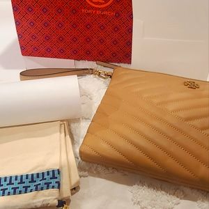Tory Burch Kira Chevron Small Pouch + gift wrapping